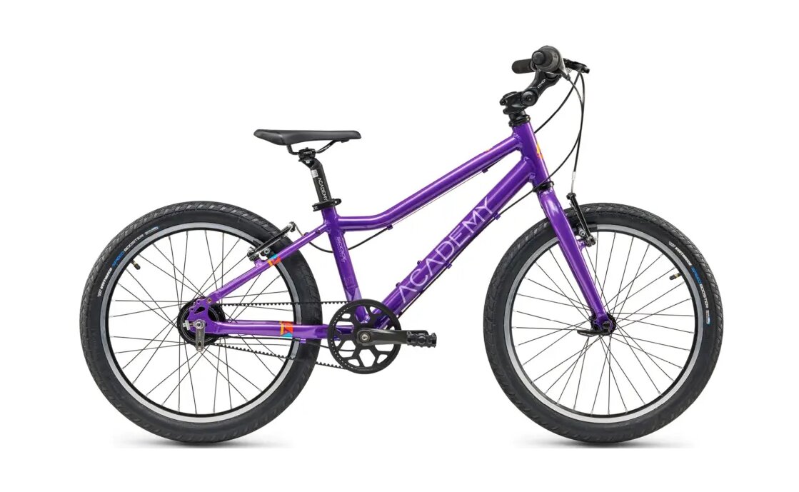 Academy Grade 4 Belt - 20 Zoll - Diamant - 2025