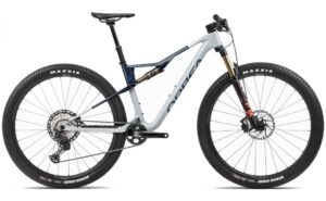 Orbea Oiz M10 - 29 Zoll - Fully - 2024