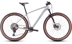 Cube Reaction C:62 Race - 29 Zoll - Diamant - 2025