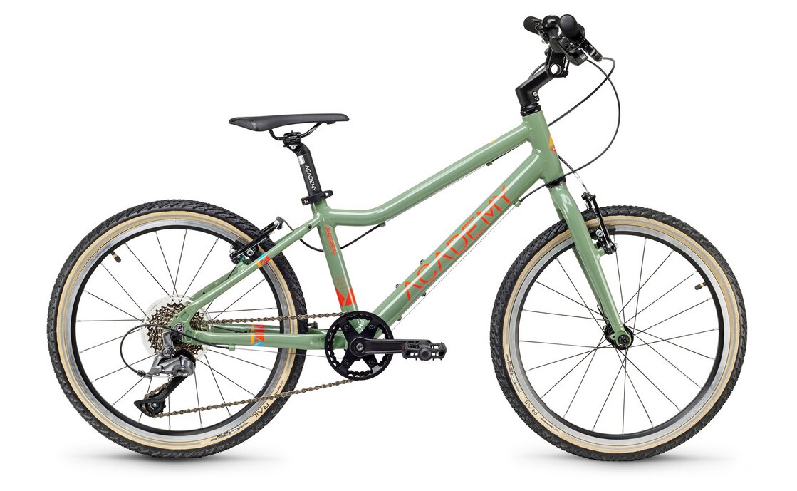 Academy Grade 4 - 20 Zoll - Diamant - 2025